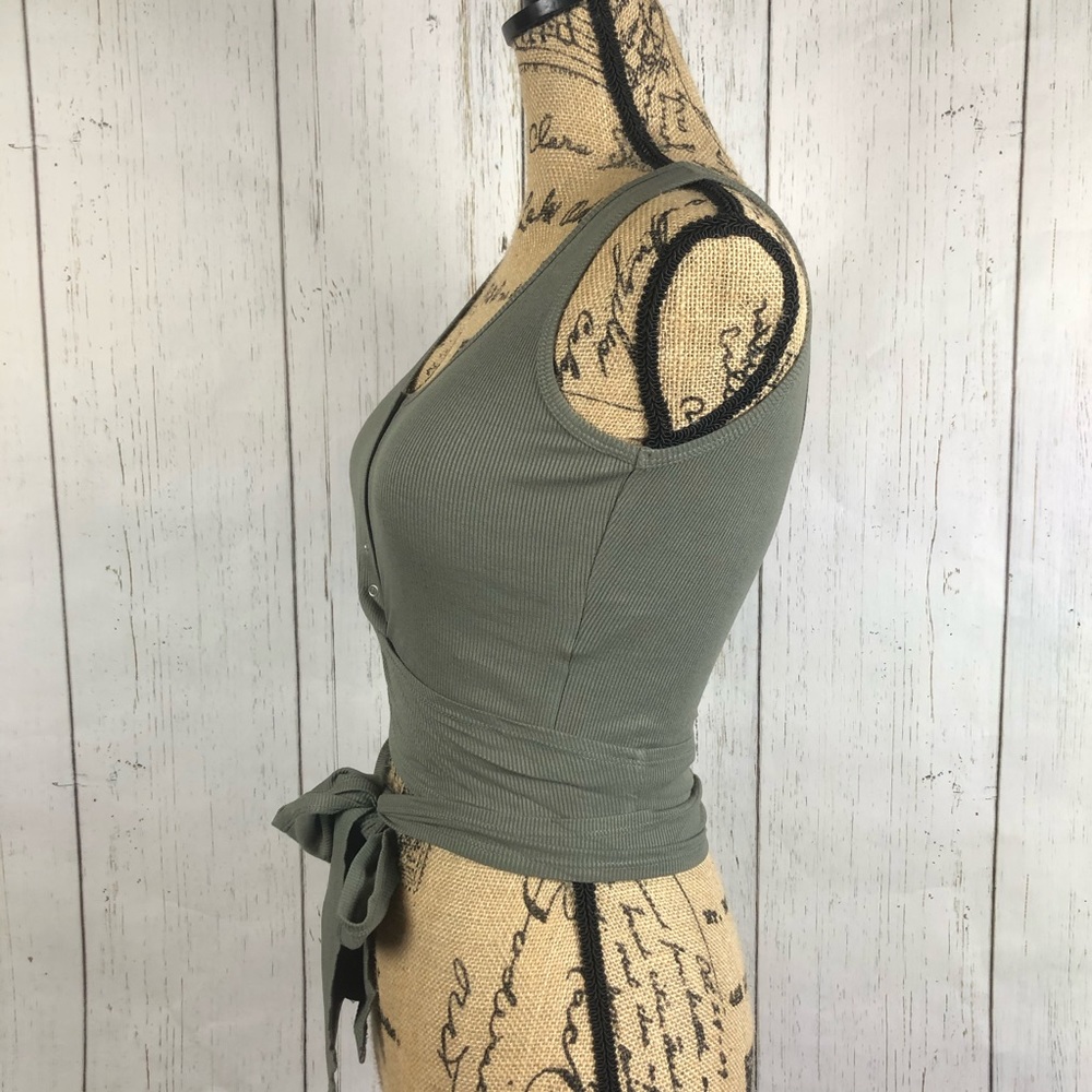 Wrap Around Ribbed Button Tank - Olive - Picture 2 of 3
